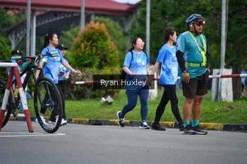 Runner Photo 3210682