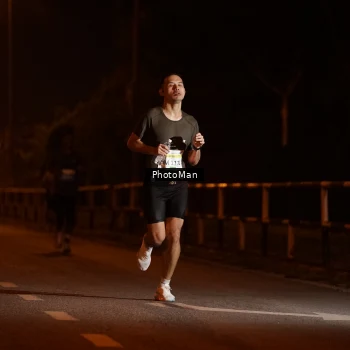 Runner Photo 3210735