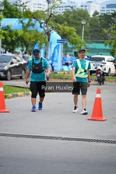 Runner Photo 3210746