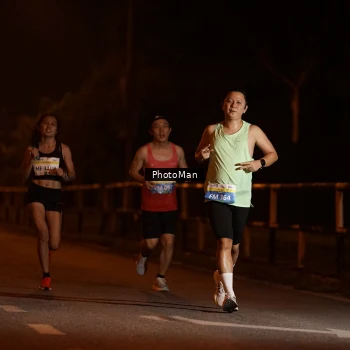 Runner Photo 3210812