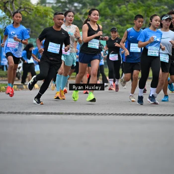 Runner Photo 3210815