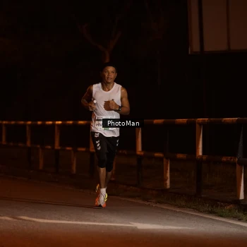 Runner Photo 3210900