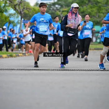 Runner Photo 3210908