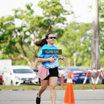 Runner Photo 3210935