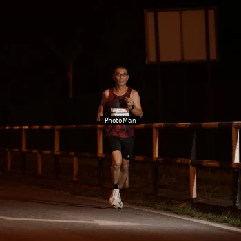 Runner Photo 3211018