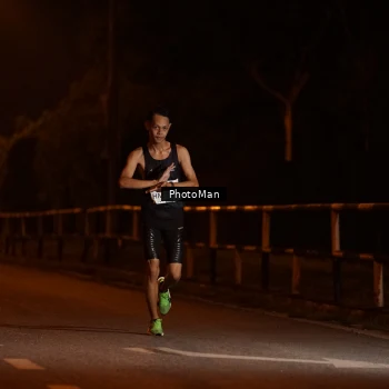 Runner Photo 3211102