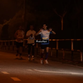 Runner Photo 3211209