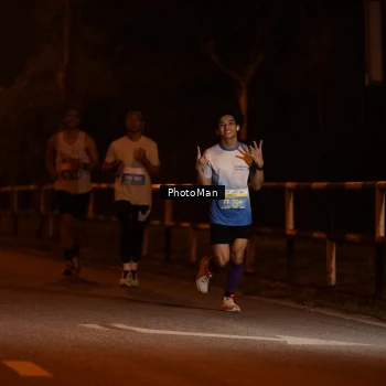 Runner Photo 3211219