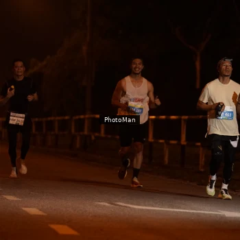 Runner Photo 3211267