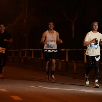 Runner Photo 3211272