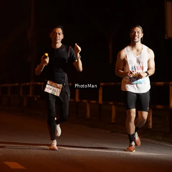 Runner Photo 3211303