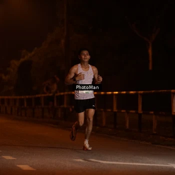 Runner Photo 3211414