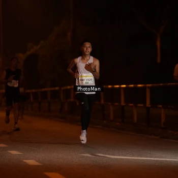 Runner Photo 3211483