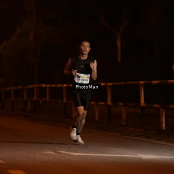 Runner Photo 3211528