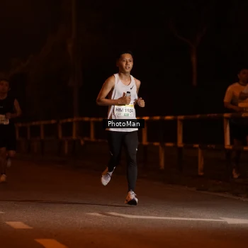 Runner Photo 3211534