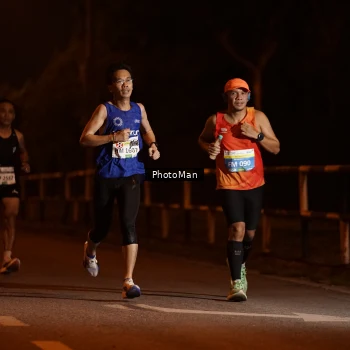 Runner Photo 3211617