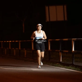 Runner Photo 3211681