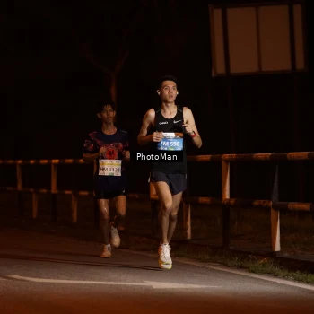 Runner Photo 3211731