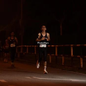 Runner Photo 3211781