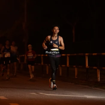 Runner Photo 3211841