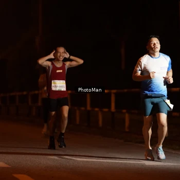 Runner Photo 3211853