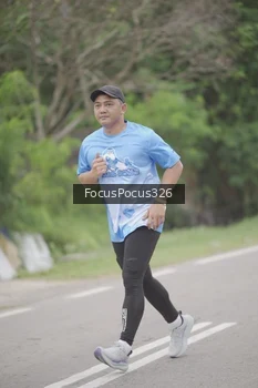Runner Photo 3211859