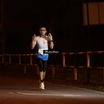 Runner Photo 3211923