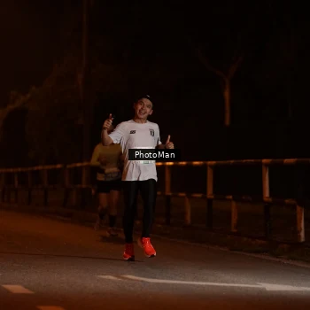 Runner Photo 3212163
