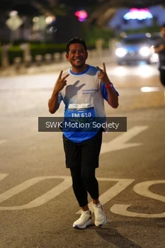 Runner Photo 3212671