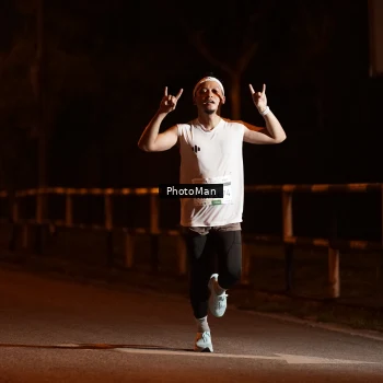 Runner Photo 3213249