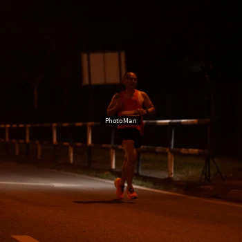 Runner Photo 3213483