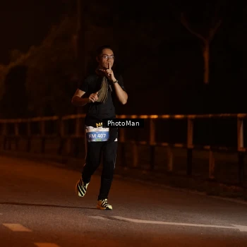 Runner Photo 3213522