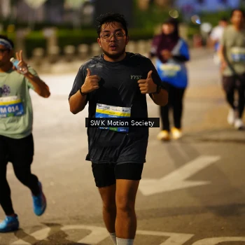 Runner Photo 3213702