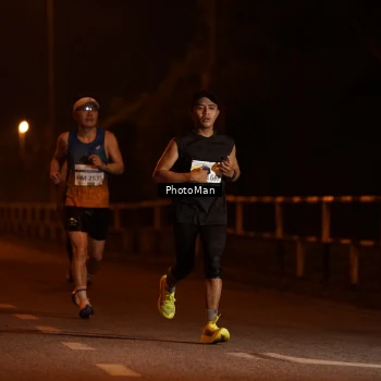 Runner Photo 3213723
