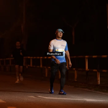 Runner Photo 3213771