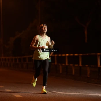 Runner Photo 3213980