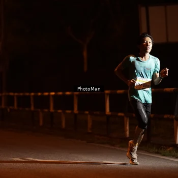 Runner Photo 3214006