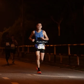 Runner Photo 3214024