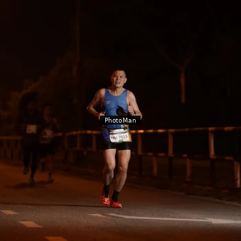 Runner Photo 3214054
