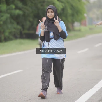 Runner Photo 3214344