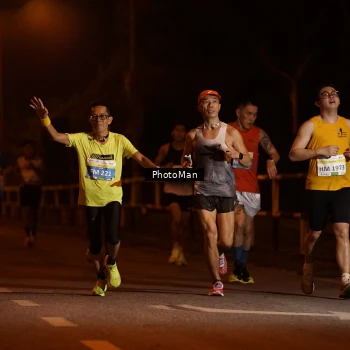 Runner Photo 3214392