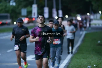Runner Photo 32144
