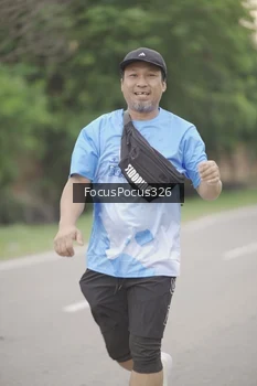 Runner Photo 3214684