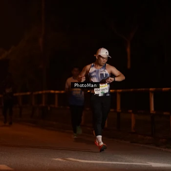 Runner Photo 3214821