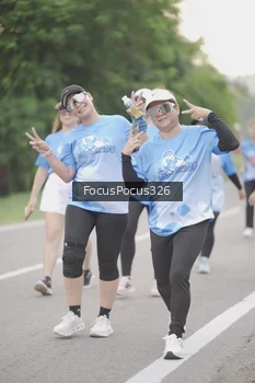 Runner Photo 3214916