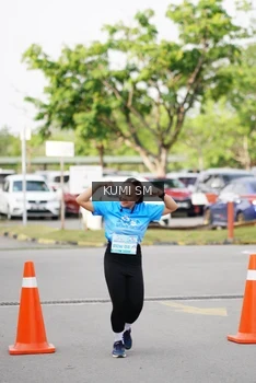 Runner Photo 3215364