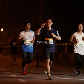 Runner Photo 3215730
