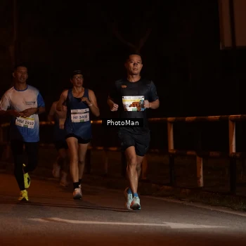 Runner Photo 3215789