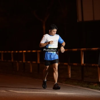 Runner Photo 3215864