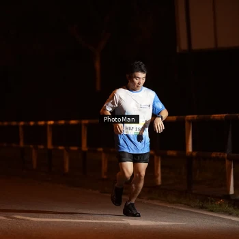 Runner Photo 3215889